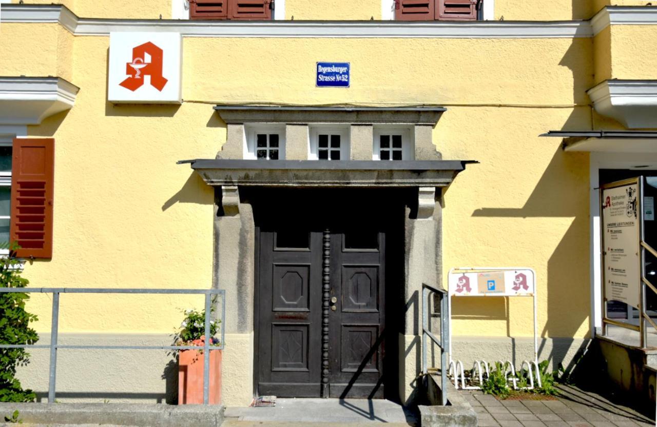 White Midsommar - Stilvolle Wohnung, 3 Schlafzimmer, Wohnzimmer, Kueche Landshut Luaran gambar