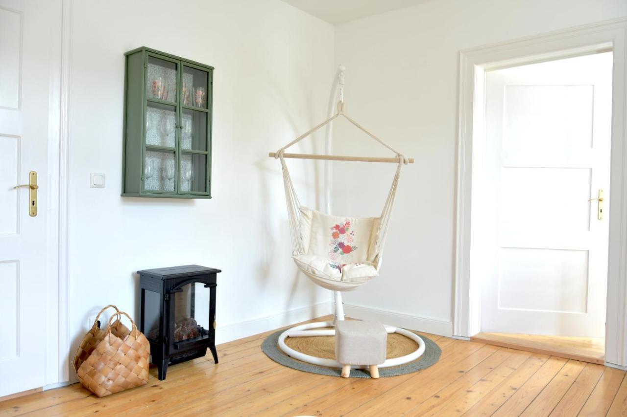 White Midsommar - Stilvolle Wohnung, 3 Schlafzimmer, Wohnzimmer, Kueche Landshut Luaran gambar