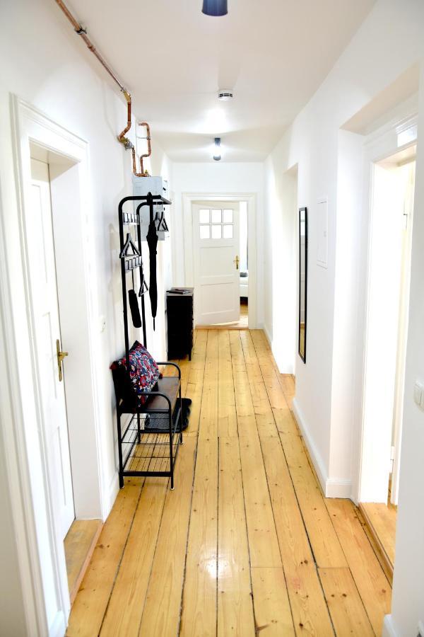 White Midsommar - Stilvolle Wohnung, 3 Schlafzimmer, Wohnzimmer, Kueche Landshut Luaran gambar