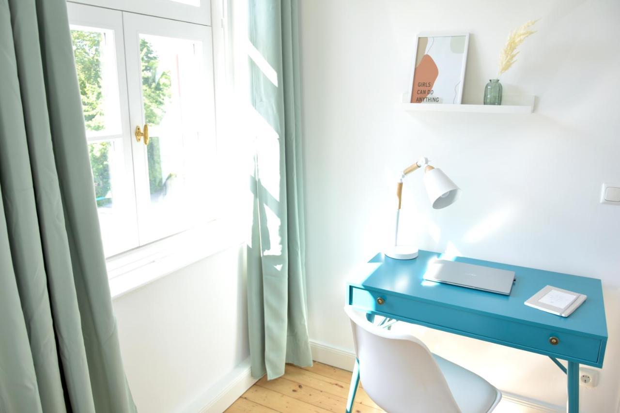 White Midsommar - Stilvolle Wohnung, 3 Schlafzimmer, Wohnzimmer, Kueche Landshut Luaran gambar